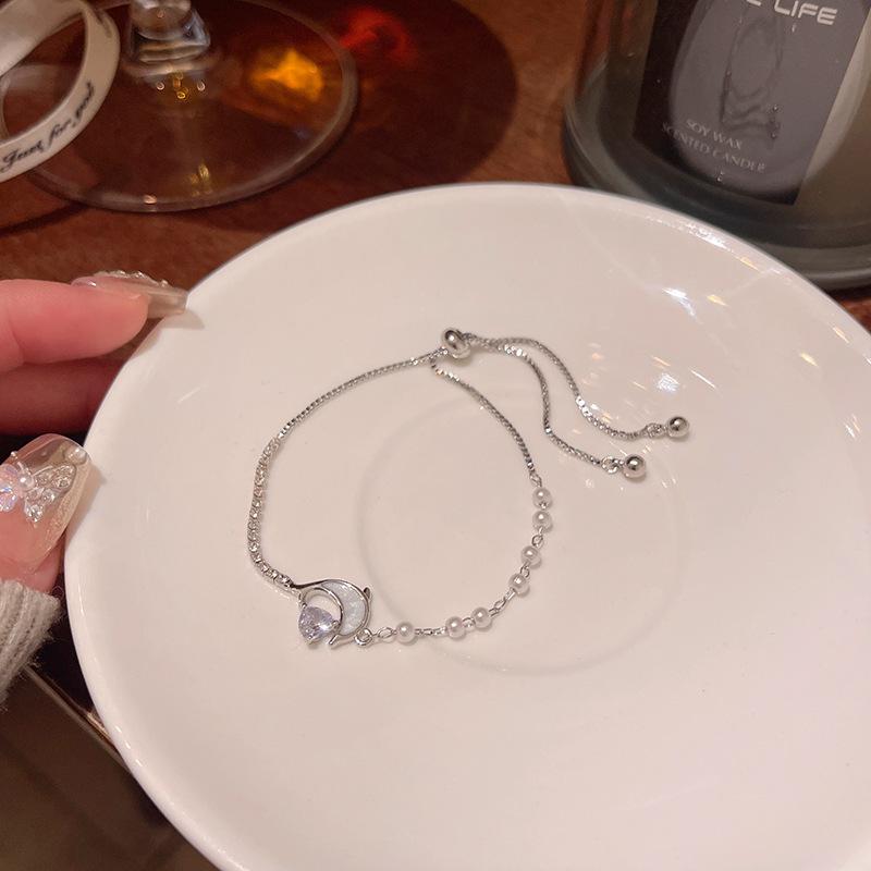 

Нишевый Высококлассный Жемчужный Браслет Женский Универсальный Темперамент Изысканный Циркон Любовь Бант Ручные Украшения