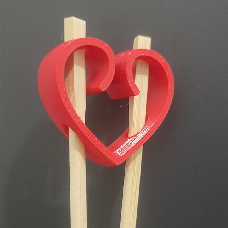 Heart-Shaped Reusable Chopsticks Helper For Adults Kids Chopstick Training Aid Non-Slip Chopstick Hinges Connector