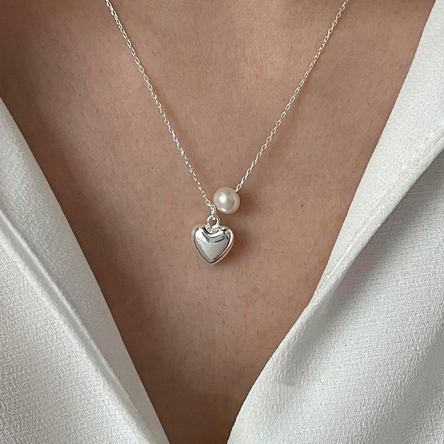 Korean Style Retro Pearl Necklace: Women's Multi-Layer Asymmetrical Clavicle Chain with OT Buckle