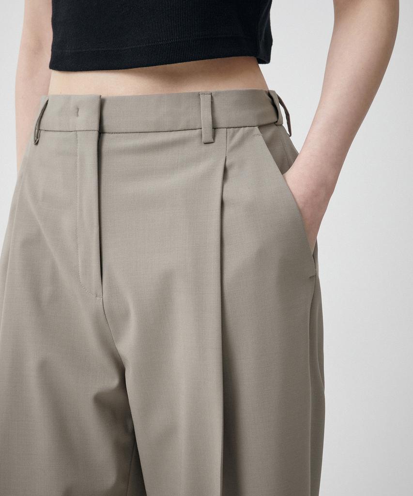 MUSINSA STANDARD WOMAN Women'S Summer Wool Loose Tapered Hidden Banding Slacks [Light Beige]