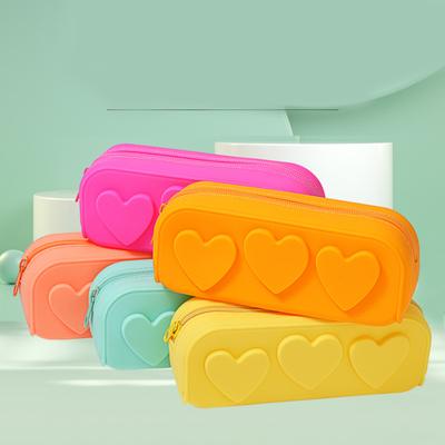 Love Stationery Bag Silicone Pencil Case Convenient Storage Bag Heart Shaped Macaroon Washable Silicone Stationery Bag