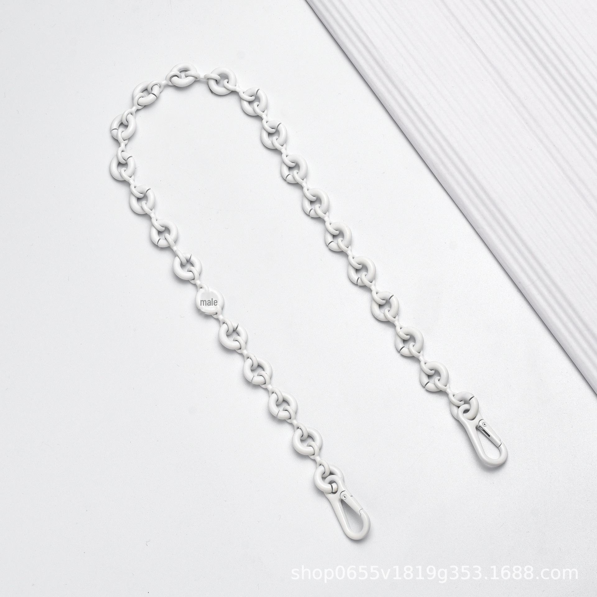 

Сумка-подмышка Loeve Goya с геометрическим узором и декором в виде цепочки-пончика 68 cm (Original Size)