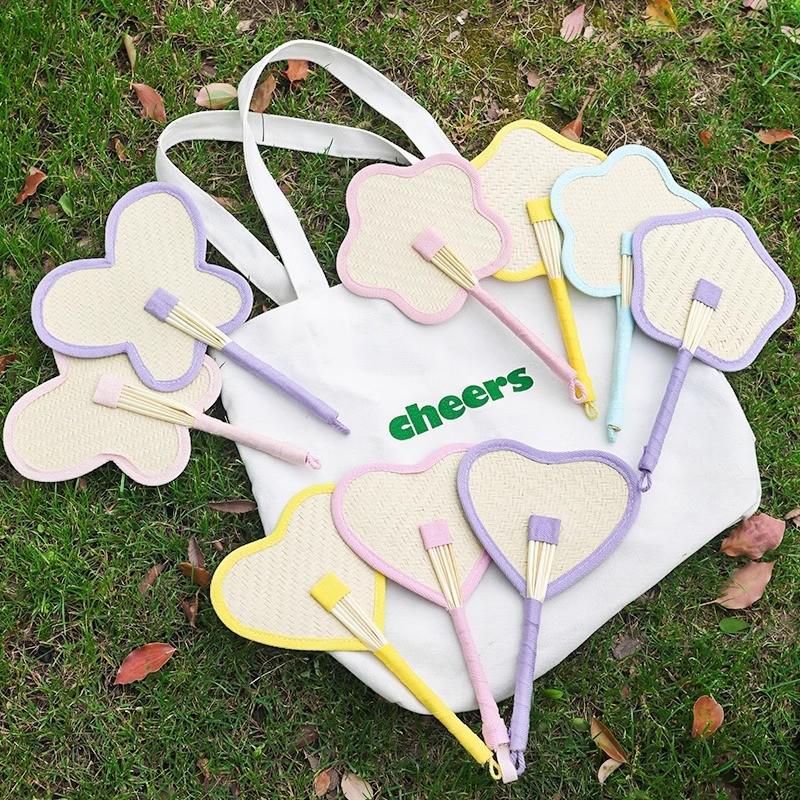 

Handmade Heart-Shaped Mini Fan - Summer DIY Fan with Wheat Straw & Palm Leaf