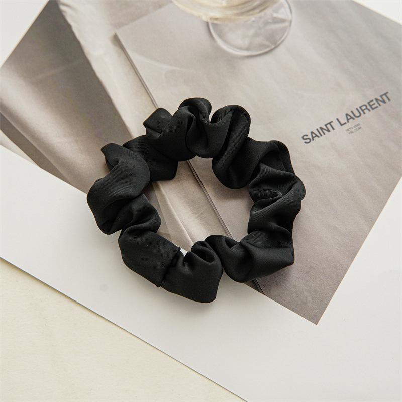 1Pc Small 7cm Hair Ring Silk Satin Hair Scrunchies Simple Versatile Ponytail Holder Sweet Solid Color Headwear Accessories Women