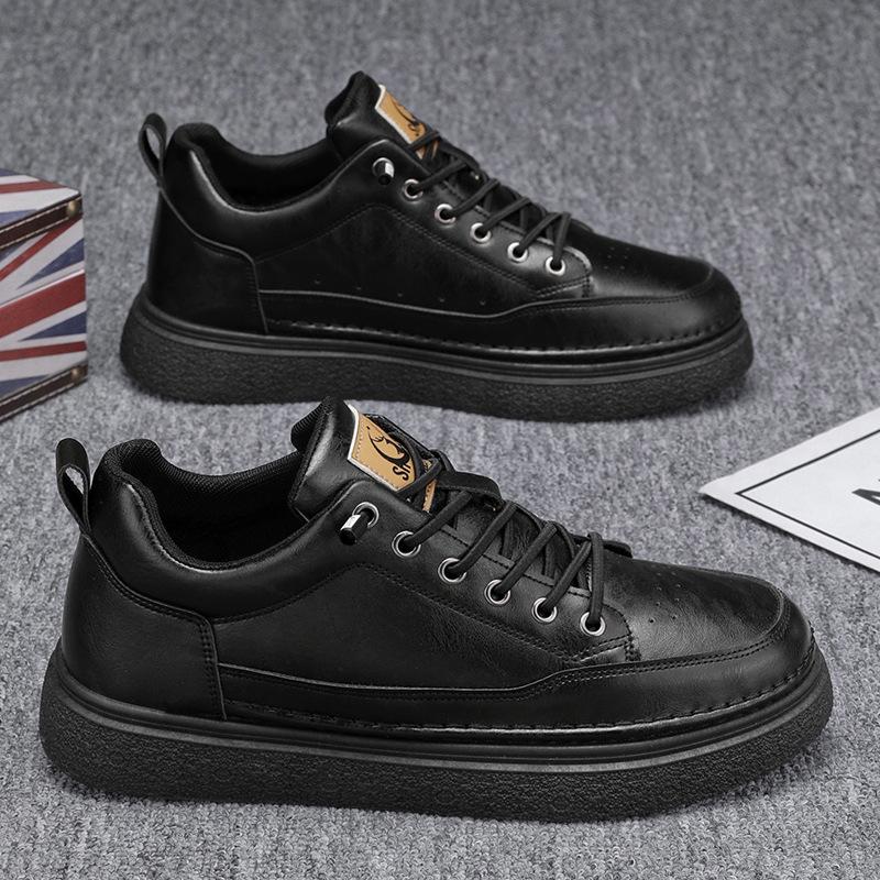 Herbst- und Winter-Plateau-Herrenschuhe neue atmungsaktive Leder-Board-Schuhe Trend Gummizug Business Casual Lederschuhe Arbeitsschuhe