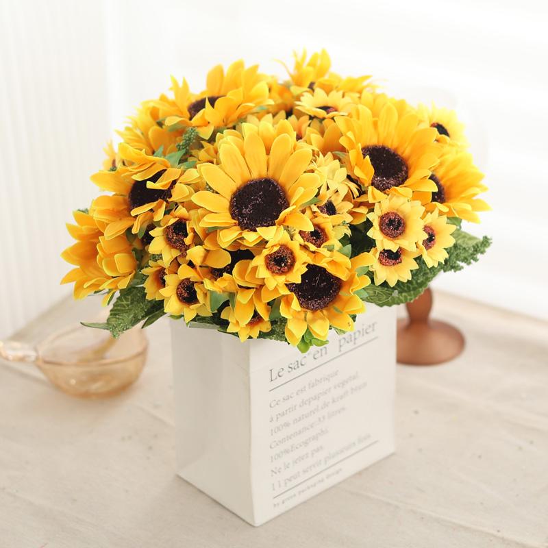 Artificial Flower 13 Heads Silk Sunflower Bouquet Fake Daisy Home Living Room Outdoor Decor DIY Wedding Wreath Decoration
