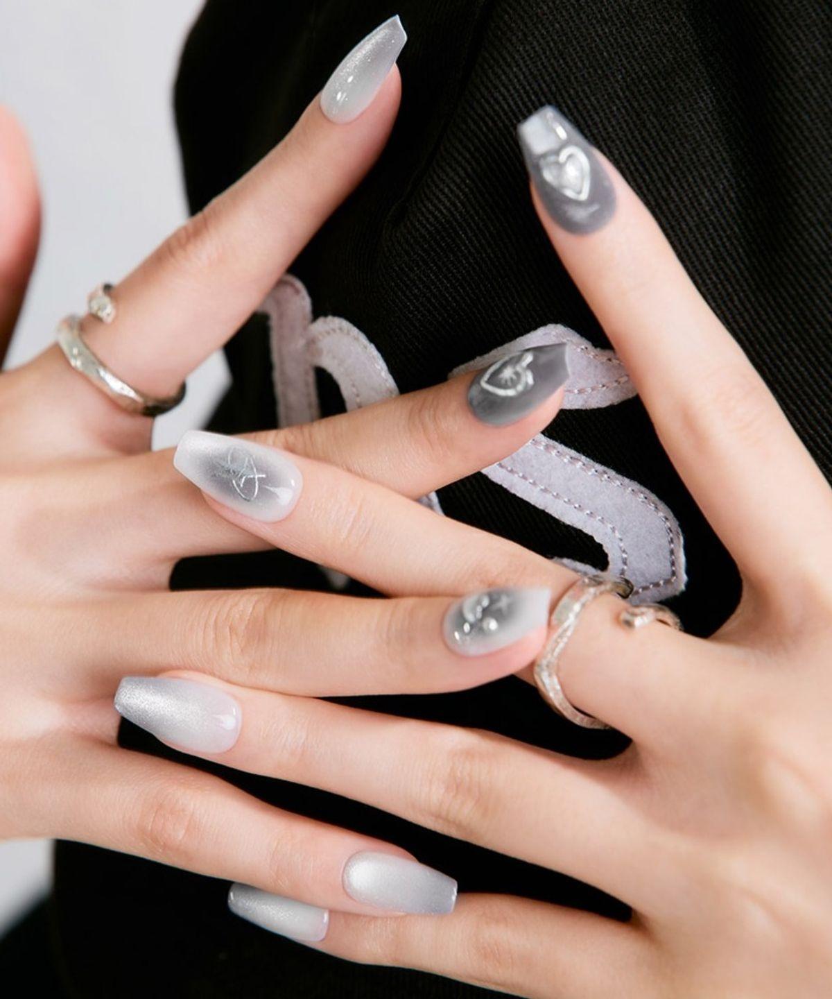Dashing Diva Magic Press Silver Wish (Coffin) Nail Tips