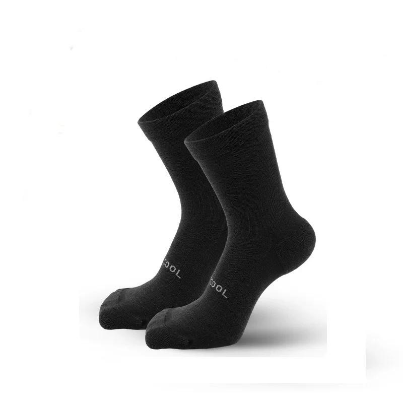 Merino Wool Socks, Outdoor Warm, Odor-Resistant, Lightweight, Comfortable, Moisture-Wicking, Quick-Drying Mid-Calf Socks, All-Season Sports Socks