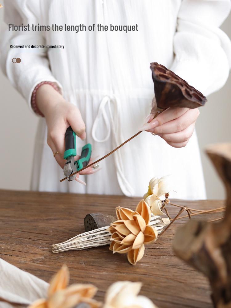 Zen Tabletop Vase with Dried Flowers for Living Room or Tea Room Decor