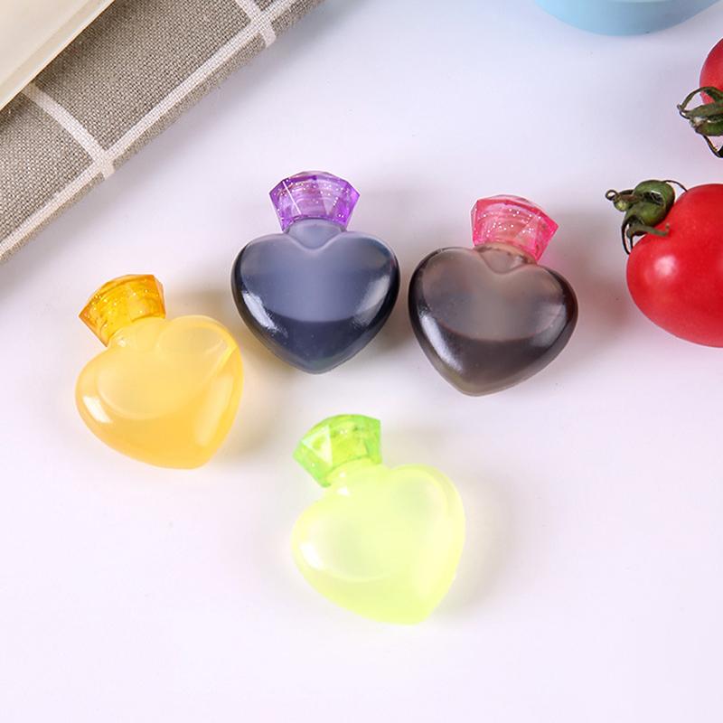 4Pcs Mini Portable Sauce Condiment Dispenser Bento Ketchup Bottle Plastic Sub-Bottling Seasoning Bottle Kitchen Accessories