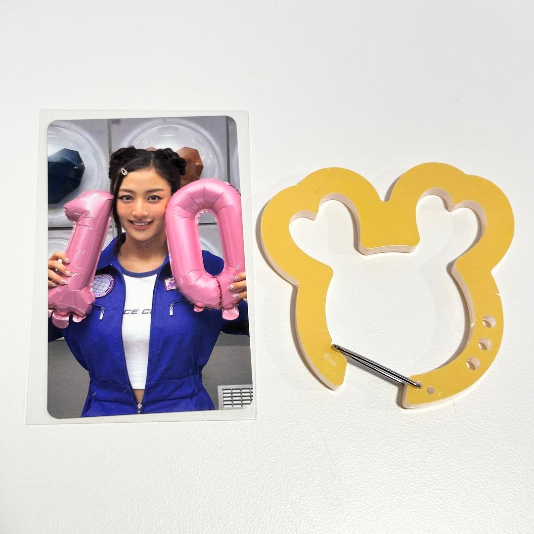 [Б/У] TWICE Pop-up Бонус за покупку Акриловый карабин 10ve Universe