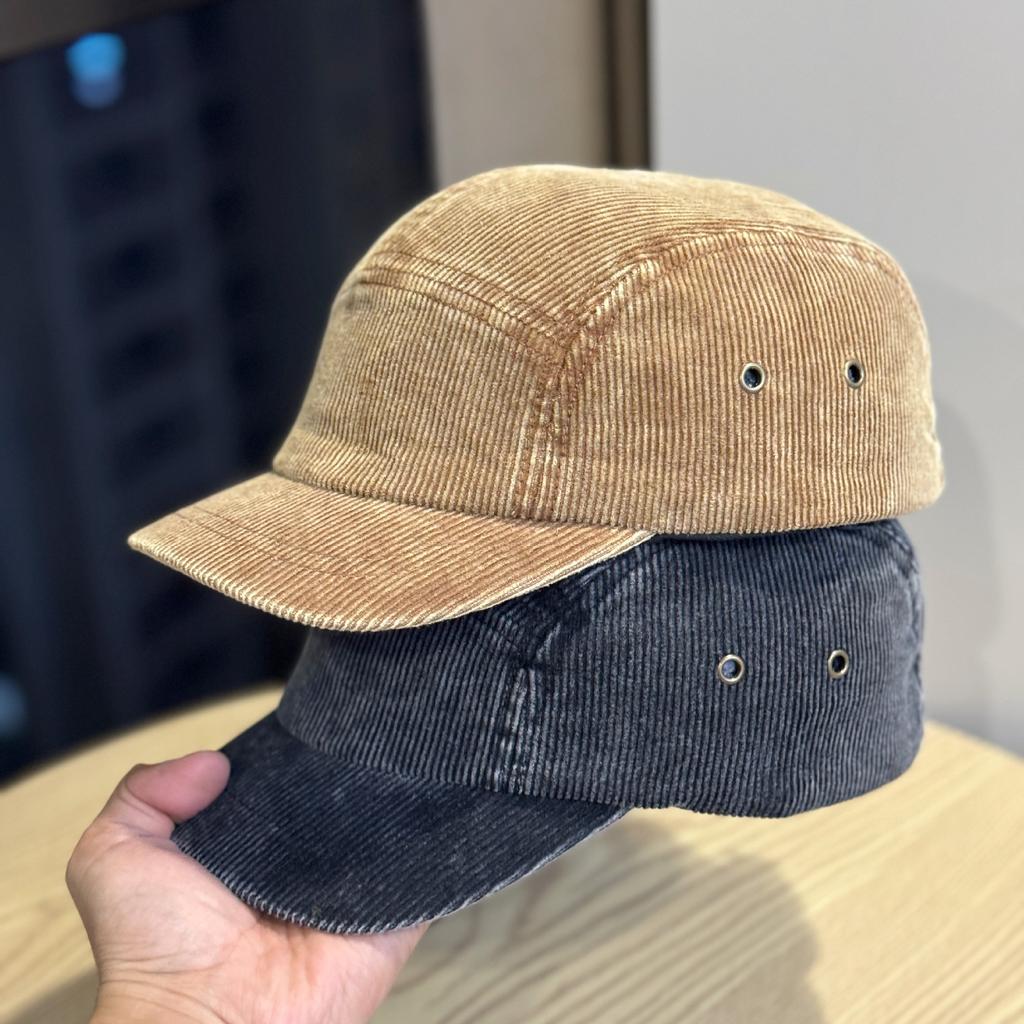 Retro Simple Printed Letters, Distressed and Washed Short-brimmed Snapback Cap, New Design for Men and Women, Made of Pure Cotton with Breathable