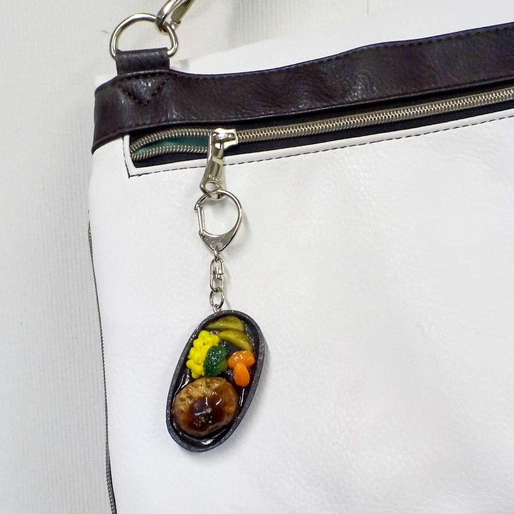 Food Replica Keychain Iron Plate Hamburger 281K