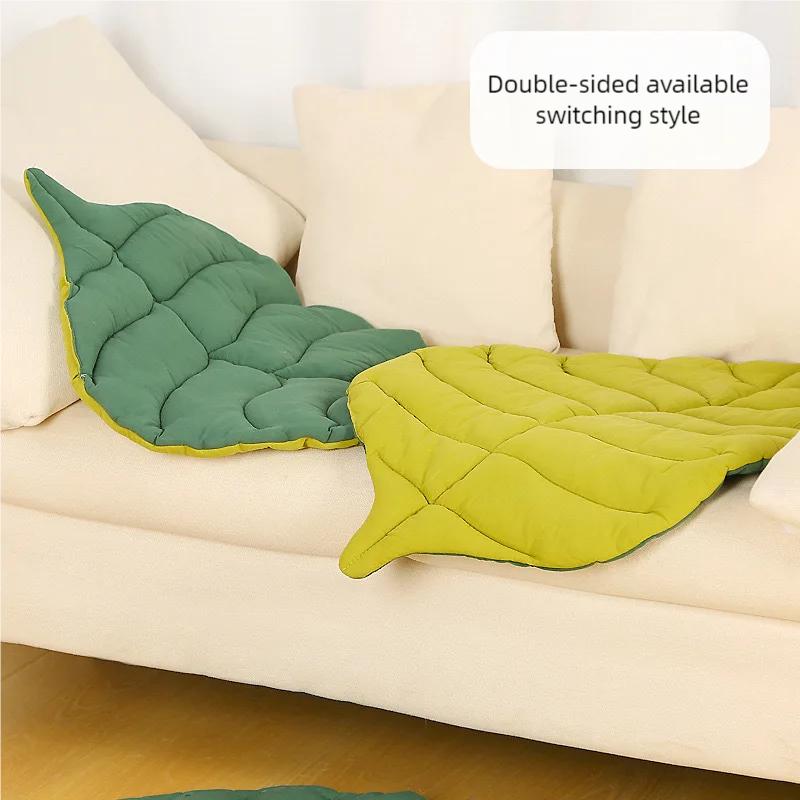 Soft Cotton Cat Bed Mat Leaf Shaped Kitten Puppy Dog Sleep Blanket Double Sided Washable Pet Floor Rug Home Comfort Pad