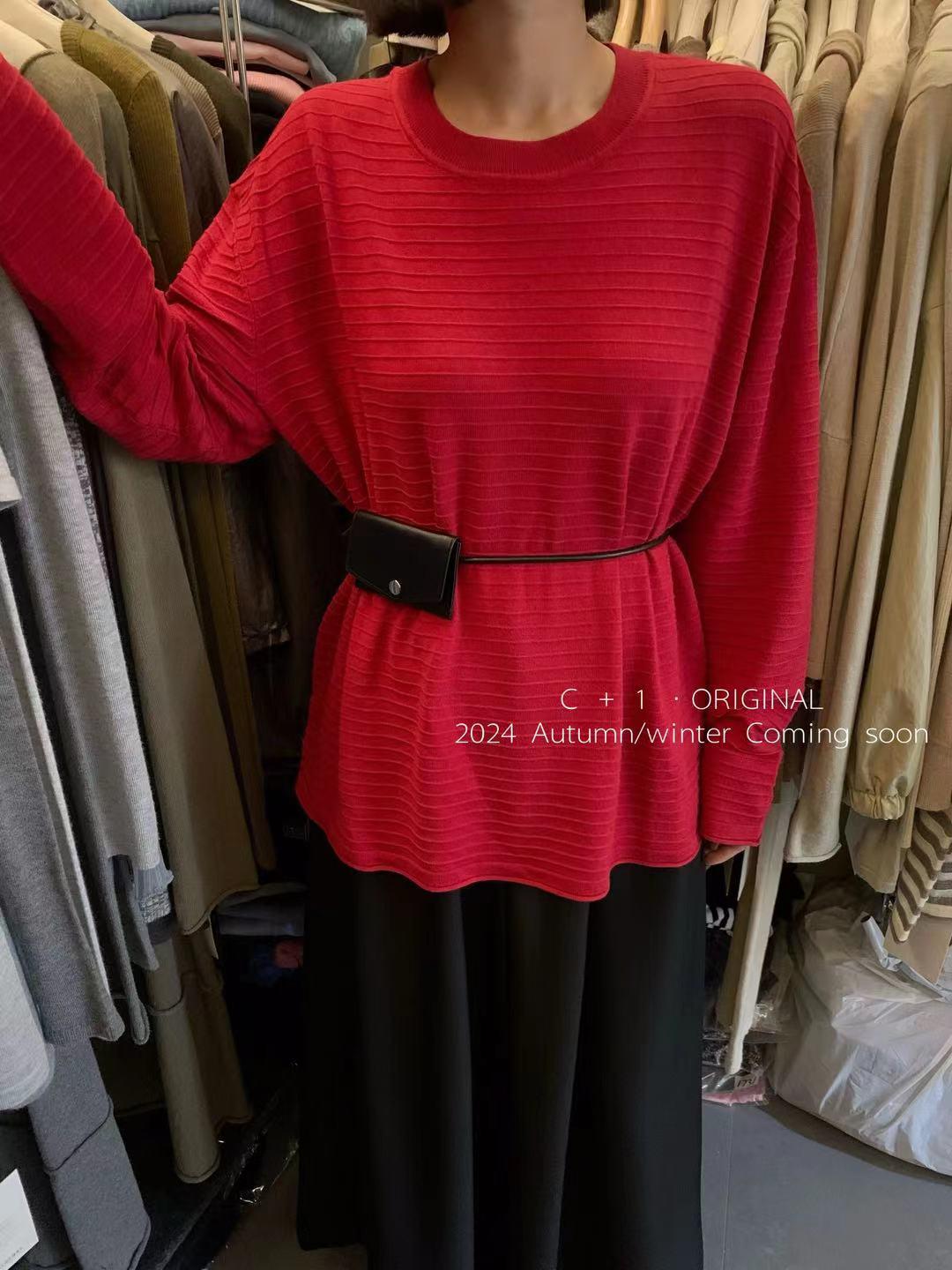 

Women s Spring Retro Striped Long-Sleeve T-Shirt - Small Size, Casual Loose Fit. One Size червоний