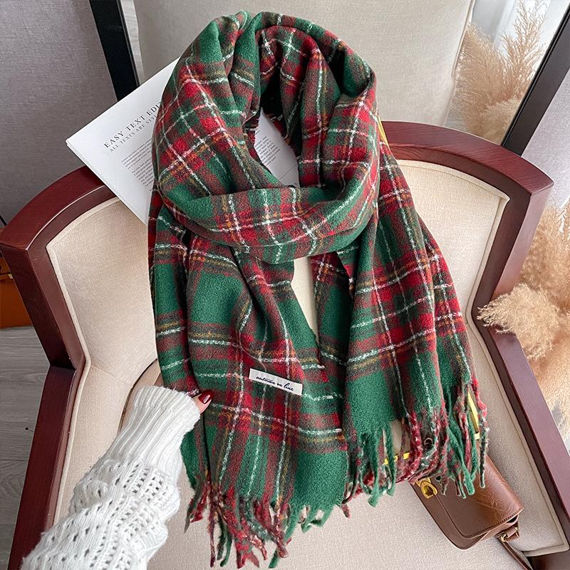 Green scarf women's autumn and winter versatile imitation cashmere thickened plaid shawl to keep warm students dual-purpose scarf men
