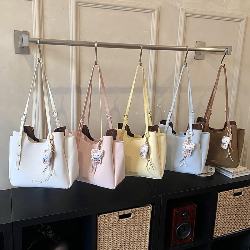 Fashion Versatile Portable Tote Bag Women's Spring and Summer New Daily Casual Commuter Shoulder Underarm Bag