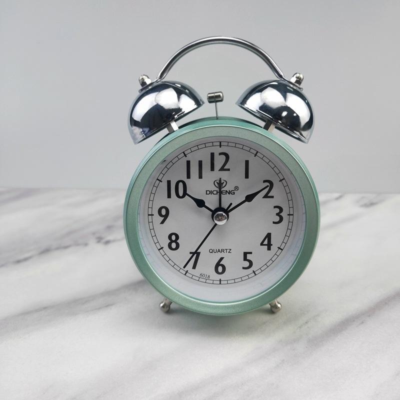3-Inch Metal Ringing Digital Alarm Clock, High Volume Mute Clock At The Head Of The Bed, Student Wake Up, Timed Small Alarm Clock 6018