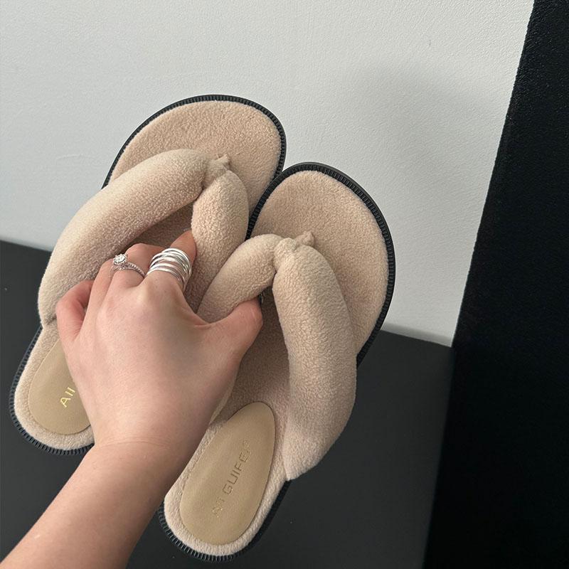 Fashion 2025 New Female Summer Beach Slides Flip Flops Fashion Flock Women Flats Slippers Round Toe Ladies Flats Slippers Sandals Shoes