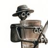Suport pentru pahar de vin Pescar Sculptură Pescar din Metal Lucrat Manual cu Suport pentru Pahar Mic Încorporat Suport Amuzant pentru Băuturi pentru Decorul Biroului Tatălui