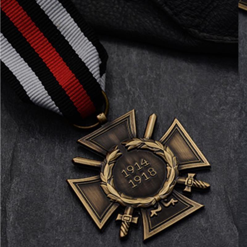 Réplica 1914-1918 Hindenburg Cruz Emblema Medalha Cópia Medalha Emblema Filme Adereços