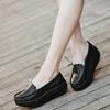 New Nurse Shoes For Ladies Platform Bottom Leather Zapatos Casual Slope Heel Anti-Slip Footwear for Adult Wholesale
