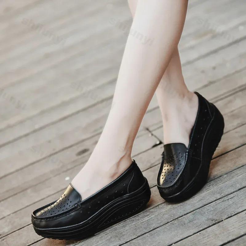 New Nurse Shoes For Ladies Platform Bottom Leather Zapatos Casual Slope Heel Anti-Slip Footwear for Adult Wholesale