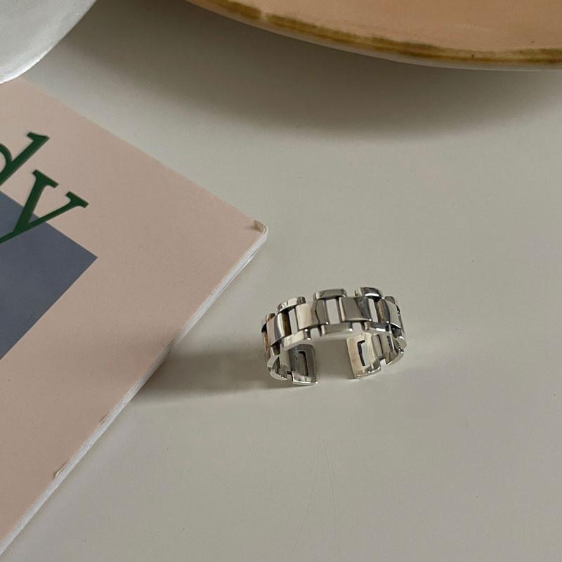 Chic Ins Inspired Twisted Ring For Women Elegant Copper Adjustable Fashion Statement J1615