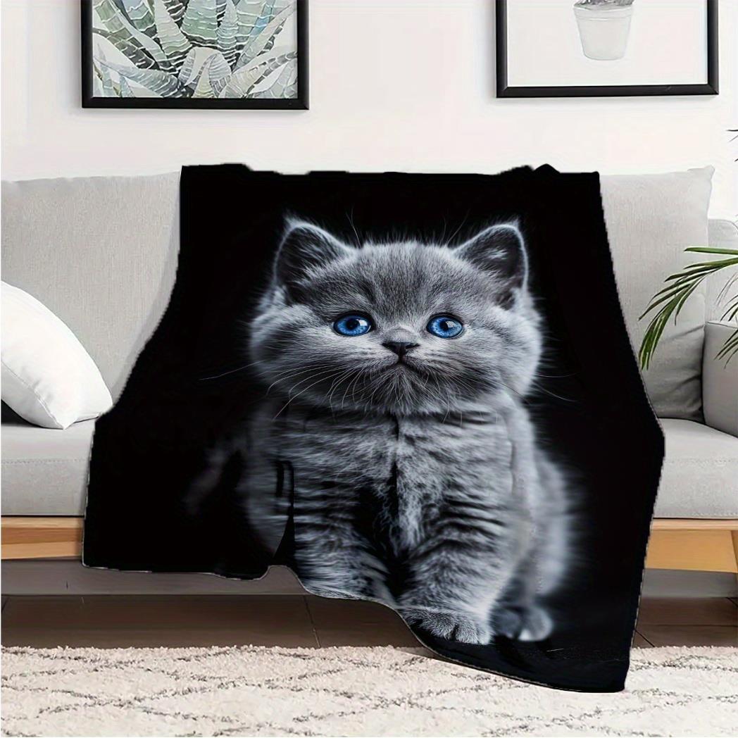 Cute Gray Kitten Fleece Blanket Blue Eyes Cat Art Soft Cozy Throw Home Decor for Living Room or Bedroom Gift for Cat Lovers 70x100cm28x39in