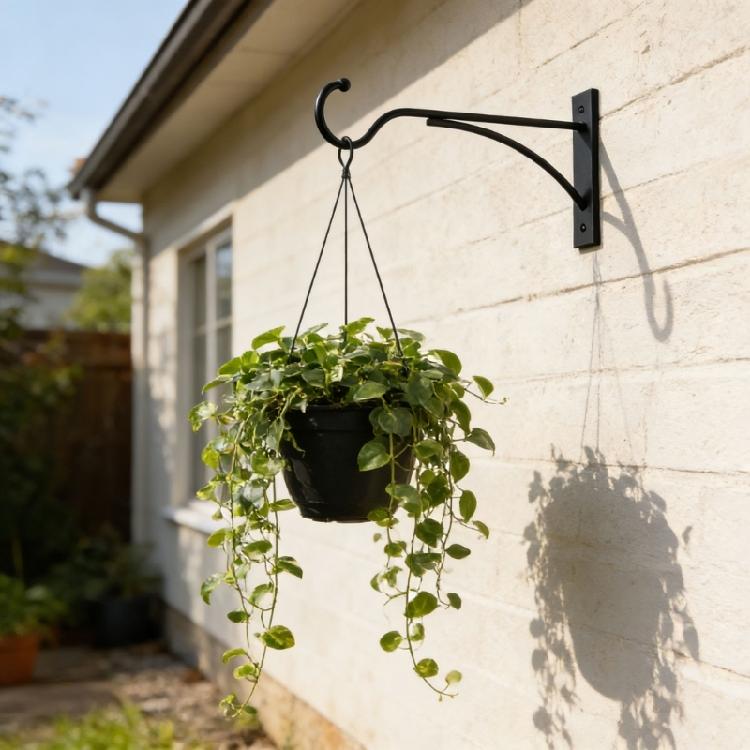 Portapiante Nero Tradizionale Per Uso Esterno Durevole Verniciato a Polvere Design Completa Vari Stili di Terrazza