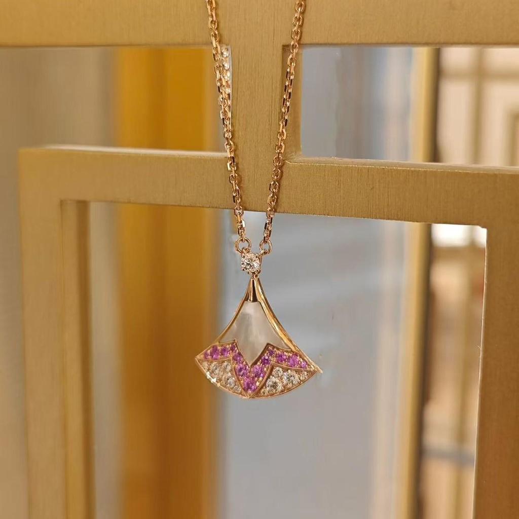 New Qixi Limited Edition 18k Rose Gold Fan Shell Pendant Necklace for Women - Valentine's Hot Gift
