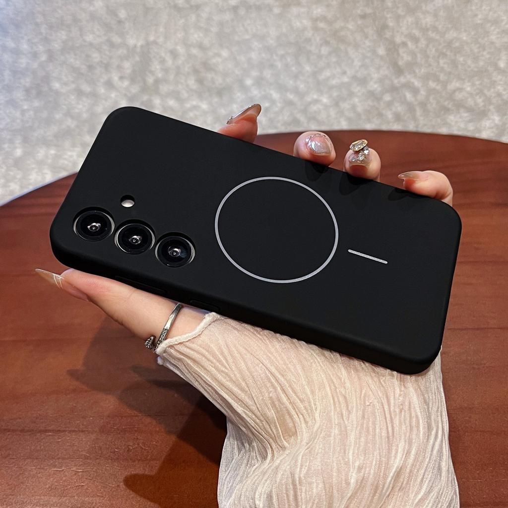 Geeignet für Samsung S25 Magnetische Saug Handyhülle Flüssiges Silikon S25ultra Objektiv Vollabdeckung Anti-Fall Schutzhülle für Männer und Frauen