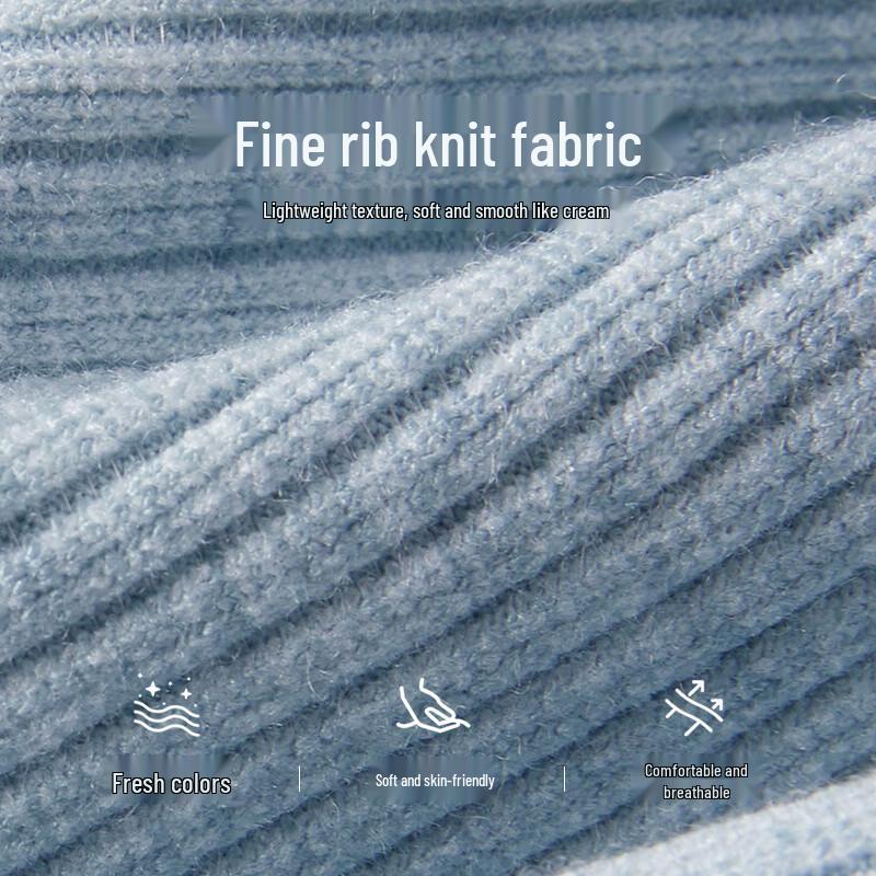 Xiangying Light Blue V-Neck Slit Hem Short Sleeve T-Shirt