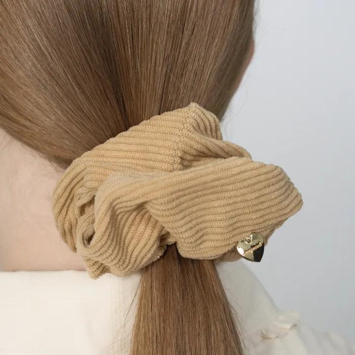 corduroy scrunchie - beige