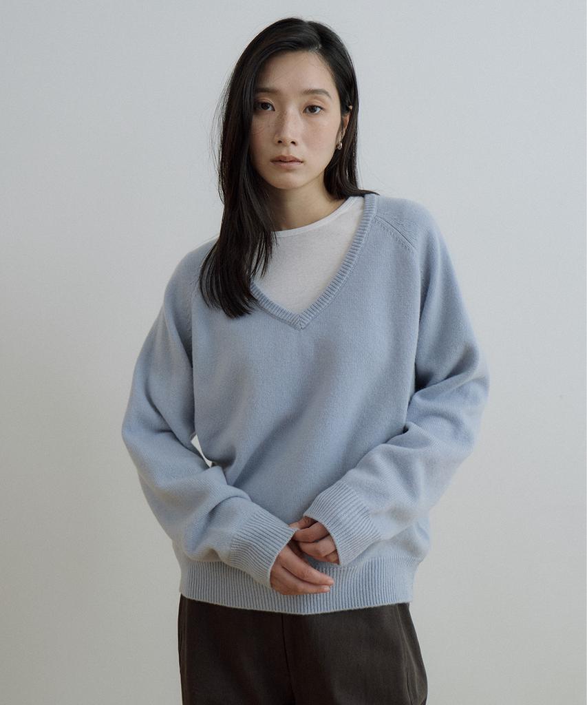 LINGSEOUL Deep V-Neck Wool Knit-Sky Blue