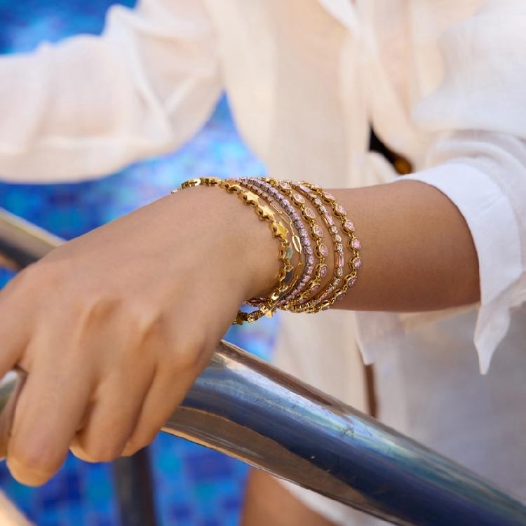 Versatile Length Heart Charm Bracelet Crafted With Allergy Friendly Stainless Steel And Sparkling Cubic Zirconia Stones