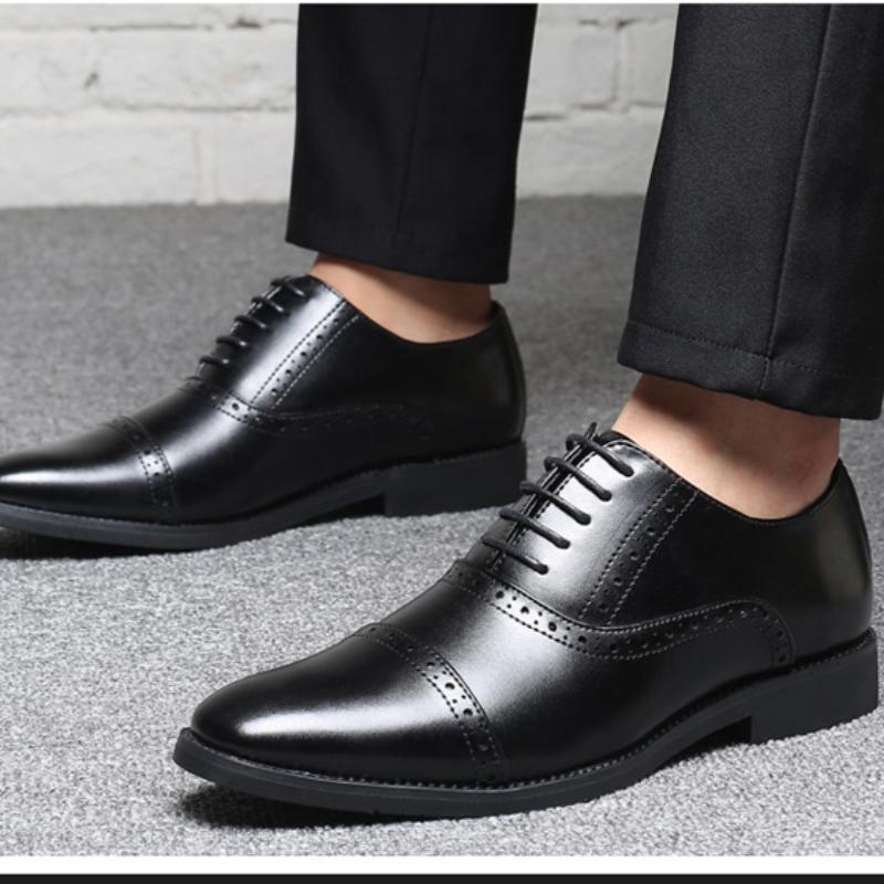 Neue Herren Business Abendgarderobe Britische Schuhe Modische Lederschuhe Lässige und bequeme Lederschuhe