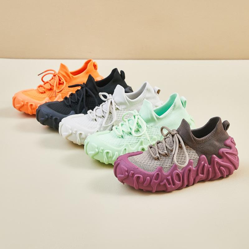 Flying Shoes New Summer Student Sports Shoes Fitness Running Casual Shoes Breathable