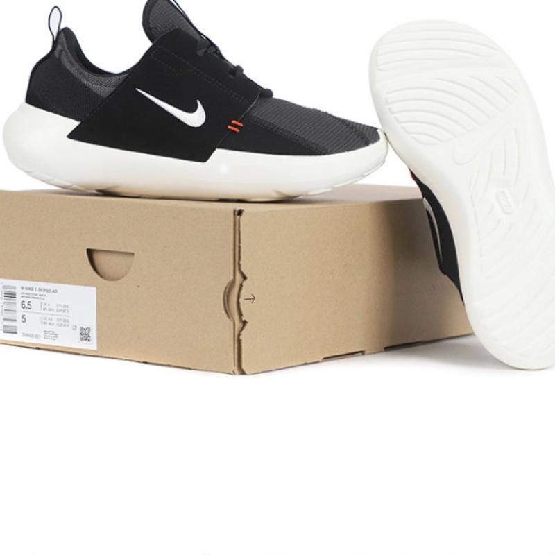 NikE W SnEakEr E sEriEs Ad