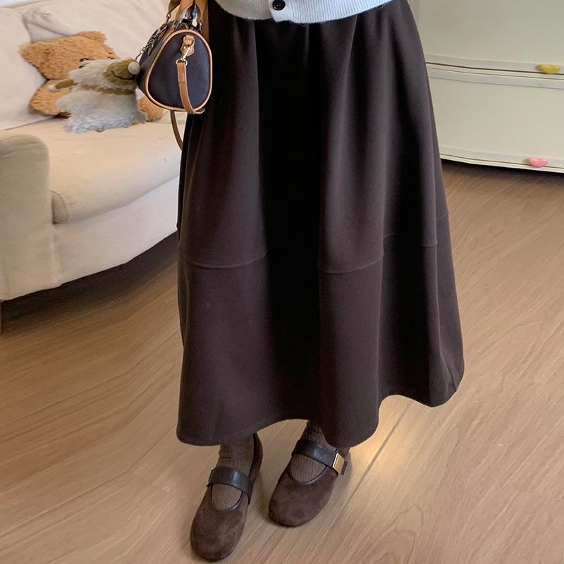 Deep Gray Women's Wool Blend Half-Skirt, Elastic Waist, Slimming Korean Mid-Length Umbrella Style for Autumn/Winter 2025
