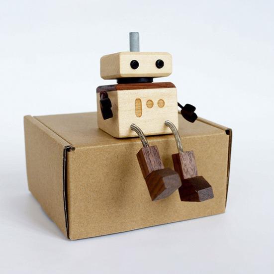 Car Air Fresheners Wooden Robot Figurine with Swinging Legs Car
