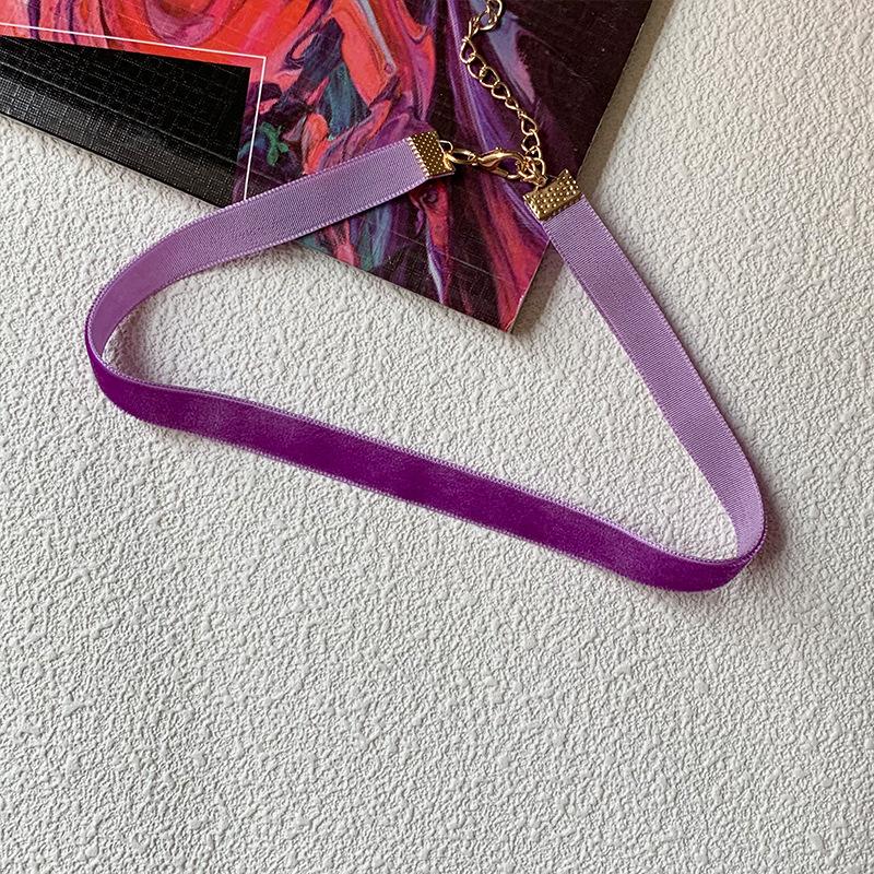 

Європейська та американська 1 см оксамитова стрічка Готичний оксамитовий чокер Класичне фіолетове намисто One Size