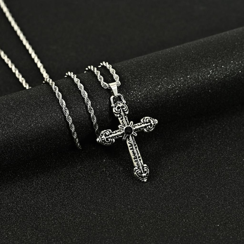 Personality Punk Multiple Crosses Pendant Necklace for Men Women Stainless Steel Fashion Hip-hop Street Party Daily Wear Jewelry