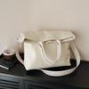 Fashionable Retro Tote Bag with Trendy and Simple Design, Single Shoulder Bag with Large Capacity, Crossbody Bag