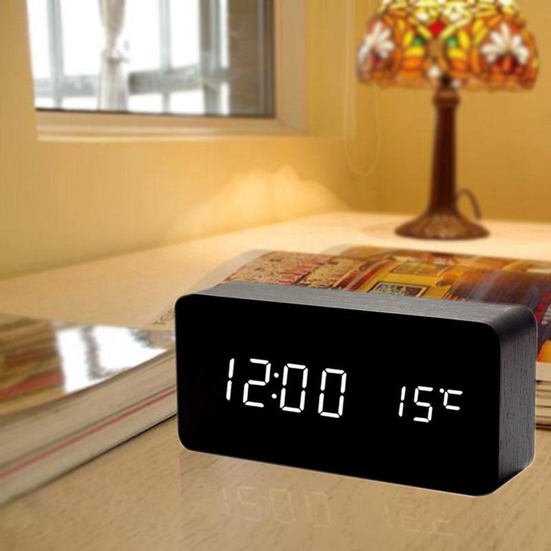 Desktop Simple Small Alarm Clock LED Clock Alarm Clock Sound Alarm Electronic Display Temperature Display Room Decoration Accessories