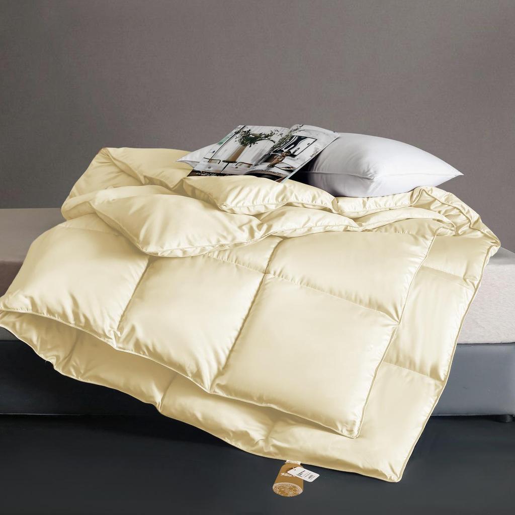 2025 Microfiber & Silk Cotton Quilt - Thickened Hotel Quality, Air Conditioning Comfort