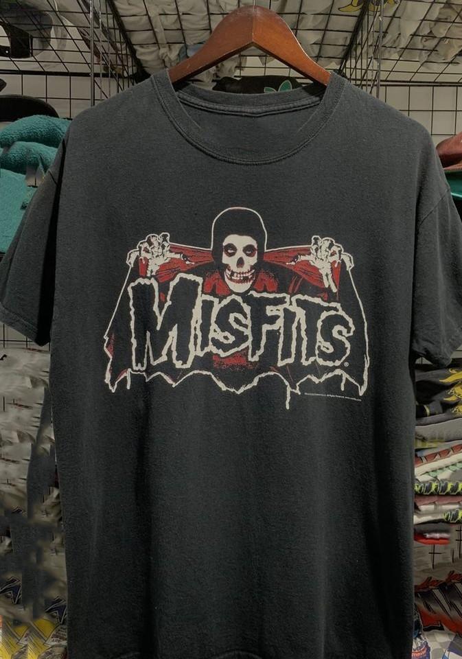 Misfits Band Tshirt Misfits Black Short Sleeve Unisex Tshirt E1055 Unisex T-Shirt XL