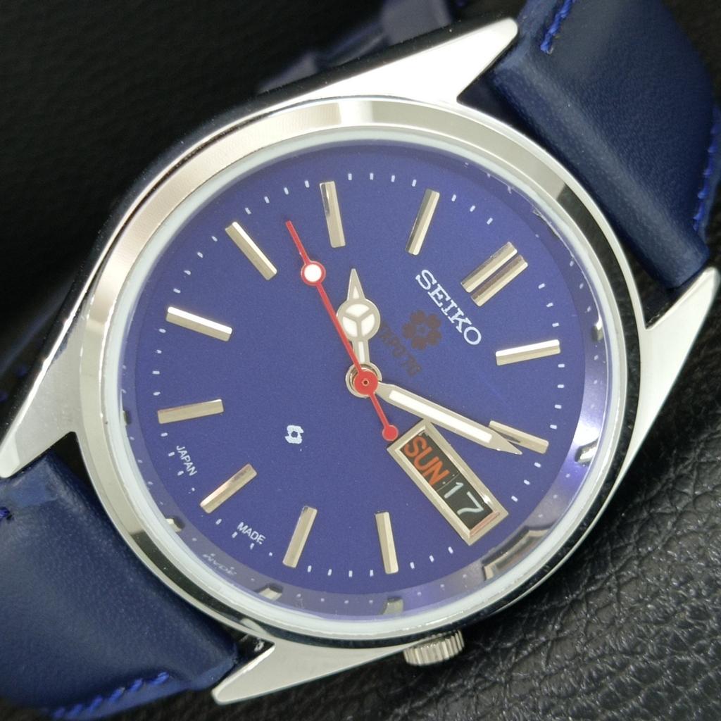 AUTOMATIC VINTAGE REFURBISHED SEIKO EXPO 70 JAPAN MENS BLUE DIAL WATCH A445589-1