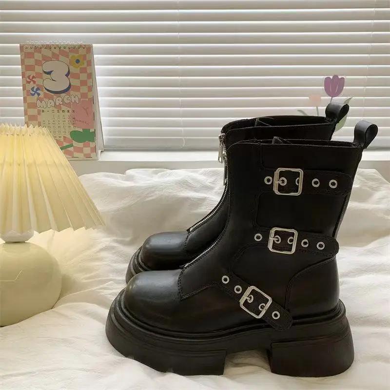Women Mid-calf Boots Fashion Belt Buckle Designer Women Boots Round Toe Platform Boot Retro Casual Leather Boots for Women Botas