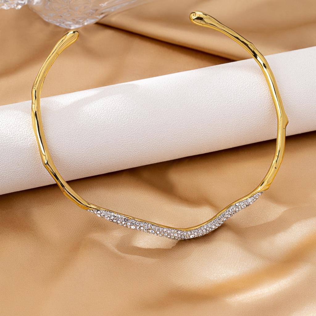 Luxury Gold and Silver Two-Tone Irregular Polished Brass Single Row Crystal Wave Choker Necklace for Women High-Quality Jewelry